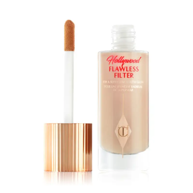 Immagine contenente beauty Hollywood Flawless Filter Tilbury/Soft Glam Filter Fluid Catrice